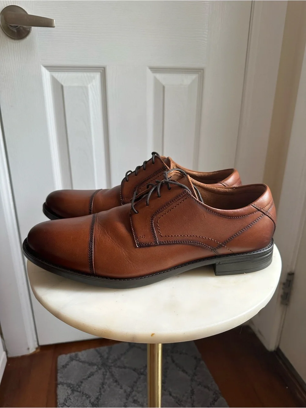 Florsheim Midtown Cap Toe Oxfords Size 10